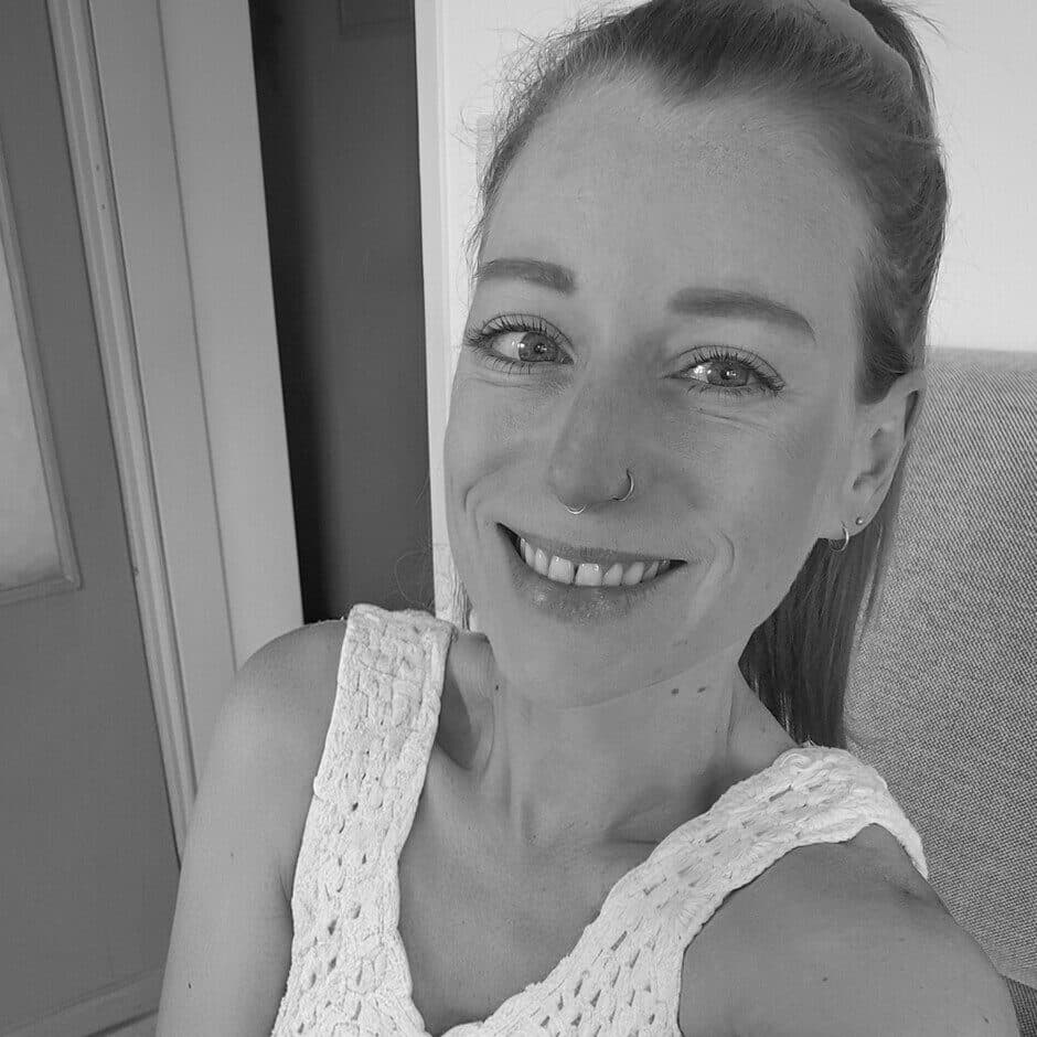 Porträt von Teresa — Marketing · Copywriting & Newsletter bei StoreSchmide